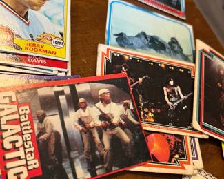 Collectible Trading Cards Battlestar Gallactica, Star Wars, Empire SB!