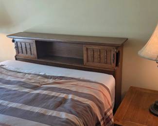 Full bedroom set (hutch/dresser, side tables and bed frame)