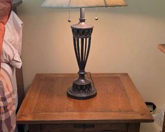 Full bedroom set (hutch/dresser, side tables and bed frame)