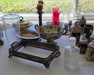 Steins and glassware