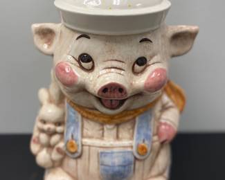 Pig farmer cookie jar, missing hat. The current hat fits but is not correct hat for the pig. 