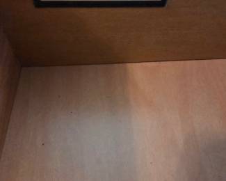 #80	Broyhill Dresser w/8 Drawers amd Tri-fold Mirror - 66x18x32  Mirror - 50x46	 $150.00 