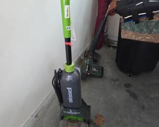 #183	Bissell Turbo Clean powerbrush Pet	 $35.00 