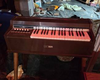 #110	Magnus Organ - does Work - 27x12x35	 $35.00 