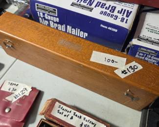 #130	Starrette Machinest Level in Wooden Case	 $100.00 