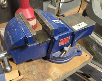 #133	Bench Vice  - 5" jaw - 16" Length  NO. S3795	 $75.00 