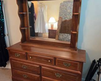 #77	Broyhill Dresser w/7 Drawers & Hutch Mirror - (2 pcs) - You Move - 58x17x31   Hutch - 48x45	 $150.00 