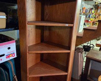 #119	Oak Corner Display Cabinet w/4 Shelves - 34x20x68	 $75.00 