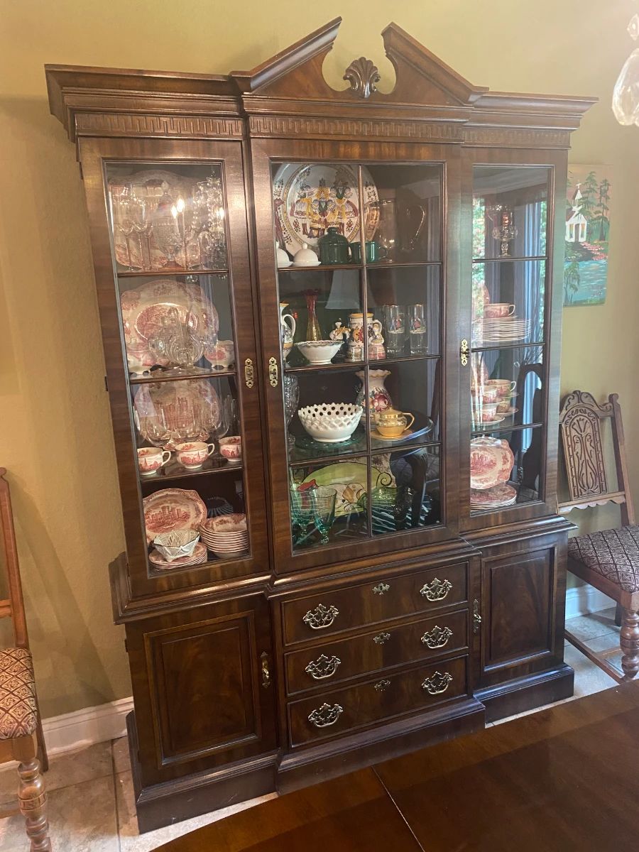 Drexel 2 piece China cabinet