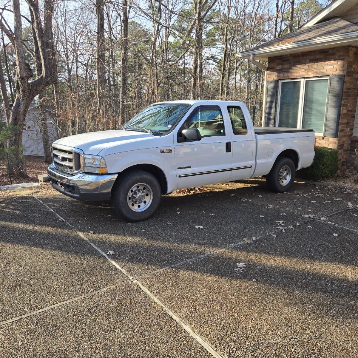 2000 Ford F250 7.3L diesel. Runs like a champ. 