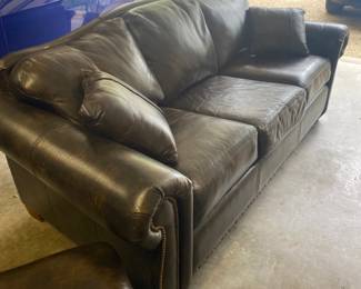 Lazy Boy leather queen sleeper sofa