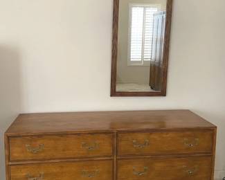 Dresser  Mirror  Artefacts By Henredon