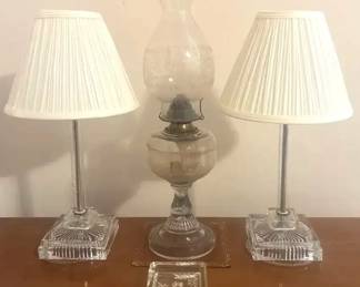 Vtg Oil Lamp  Glass Table Lamps