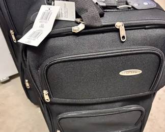 New Samsonite Luggage Set