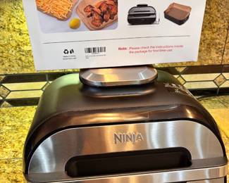 Like New  Ninja Foodie Xl Grill