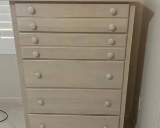 Cottage Style 5Drawer Dresser