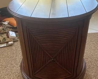 Tommy Bahama Round End Table