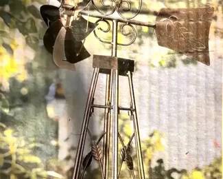 New  Vining Leaf Windmill  Iron Stand