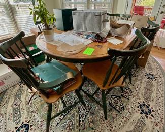 Dining table & chairs