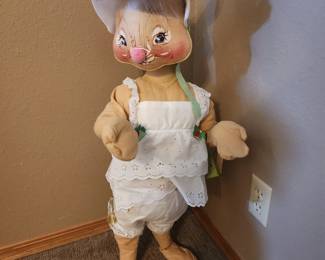 Annalee 36" bunny single