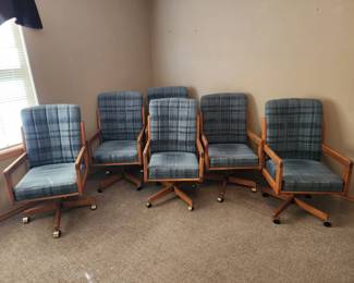 6 Rolling Chairs