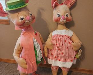 Annalee 36"bunnies, pair