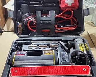 Michelin Emergency Roadside Kit