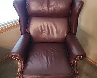 Leather wingback Recliner