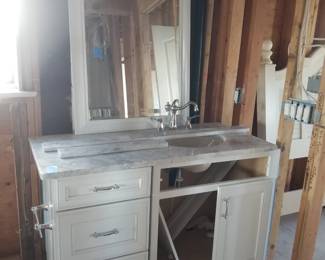 Bath vanity; vanity mirror