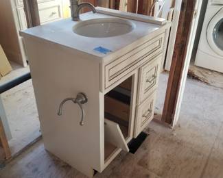 Bath vanity