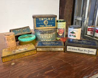 Lot of Advertising Tins