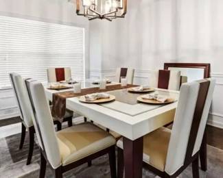 Dining Room Table 