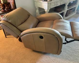 Electric rocker recliner