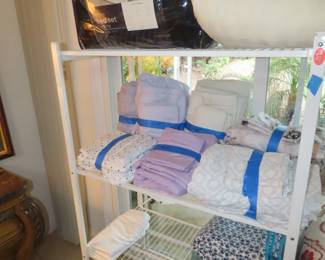 Queen and full size bed linens, comforters and blankets.