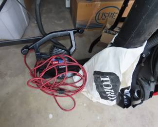 Toro leaf blower.