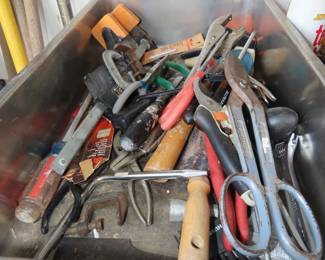 Mixed tools.