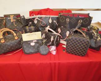 9 replica purses.