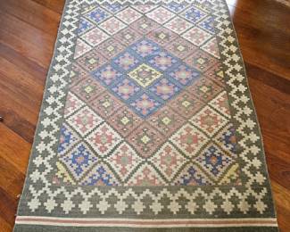 Classic Floor Designs Kilim Area Rug – Hand Knotted Wool 68" x 45"
