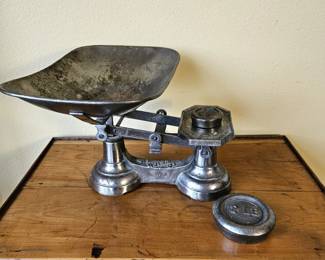 Antique Pitt & Scott Ltd London Metal Balance Scale w/ 2 Weights Cast Iron Base 13"