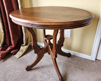 Antique Oval Wood Table w/ Carved Pedestal Base 35"x24"x28" H