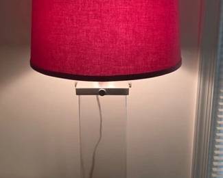 Fillable glass base lamp