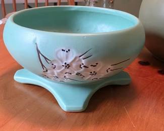 Vintage McCoy USA planter