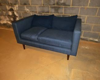 Love seat