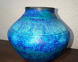 Mid-Century Modern Studio Pottery Vase by Guido Gambone