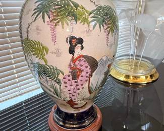 Japanese Satsuma Vase with Geishas and Mount Fuji