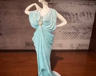 Giuseppe Armani "Cleo" Limited Edition Figurine