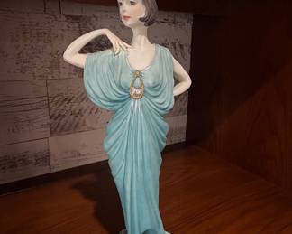 Giuseppe Armani "Cleo" Limited Edition Figurine