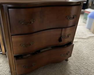 Drexel Heritage French Provincial Louis XV Carved Fruitwood Serpentine Bombe Dresser