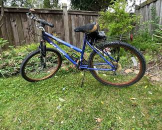 Huffy "Blue Mountain" Mountain Bike