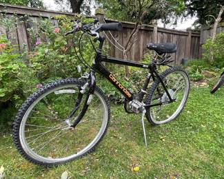 1991 Cannondale SM800 "Beast of the East" Mountain Bike